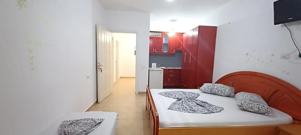 Villa Nuredinaj Vlore Apartment