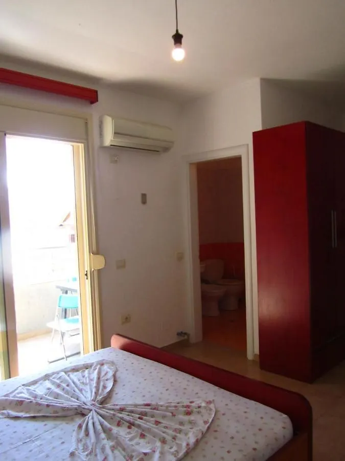 Villa Nuredinaj Vlore Apartment