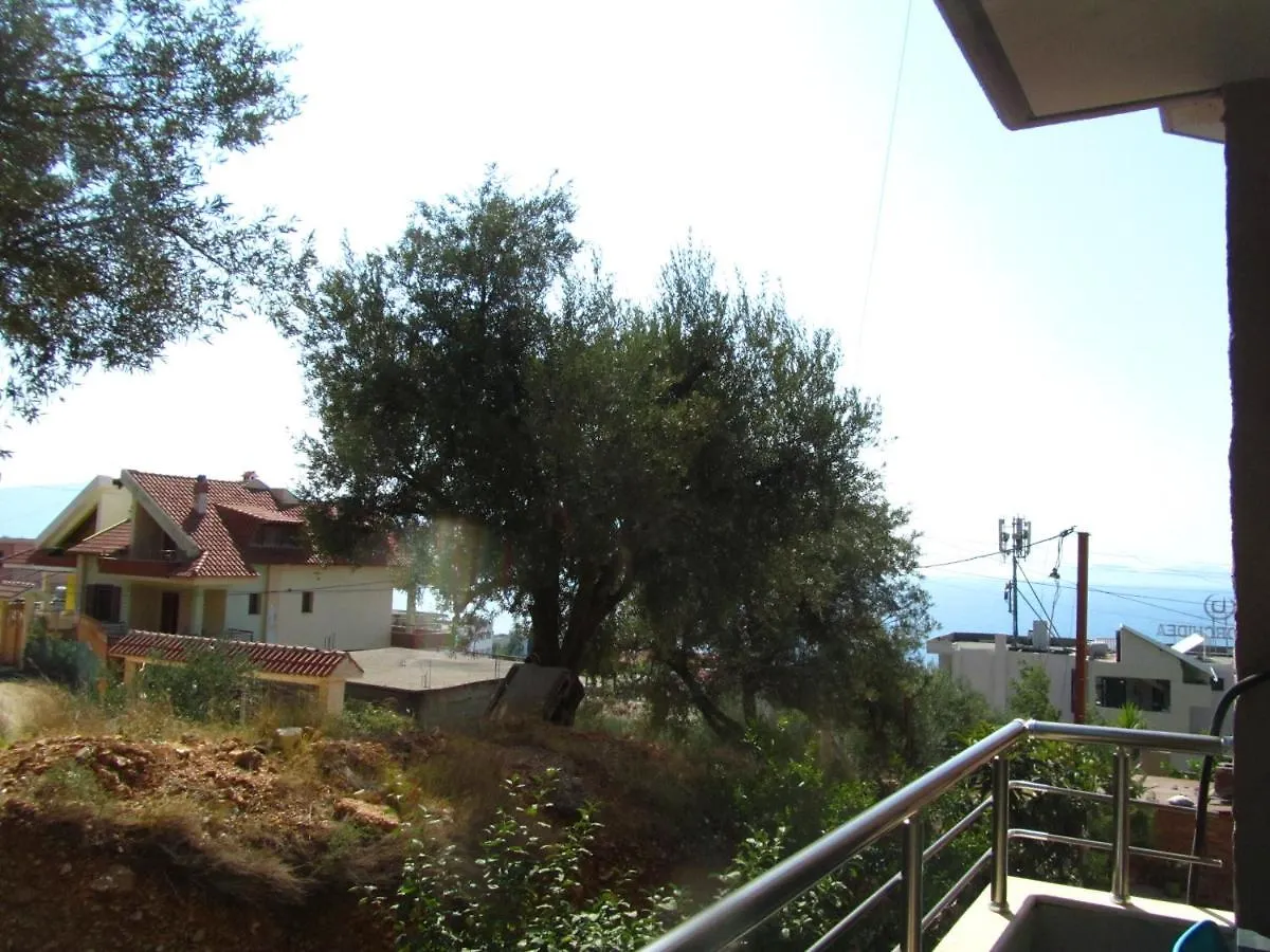 Villa Nuredinaj Vlore Apartment
