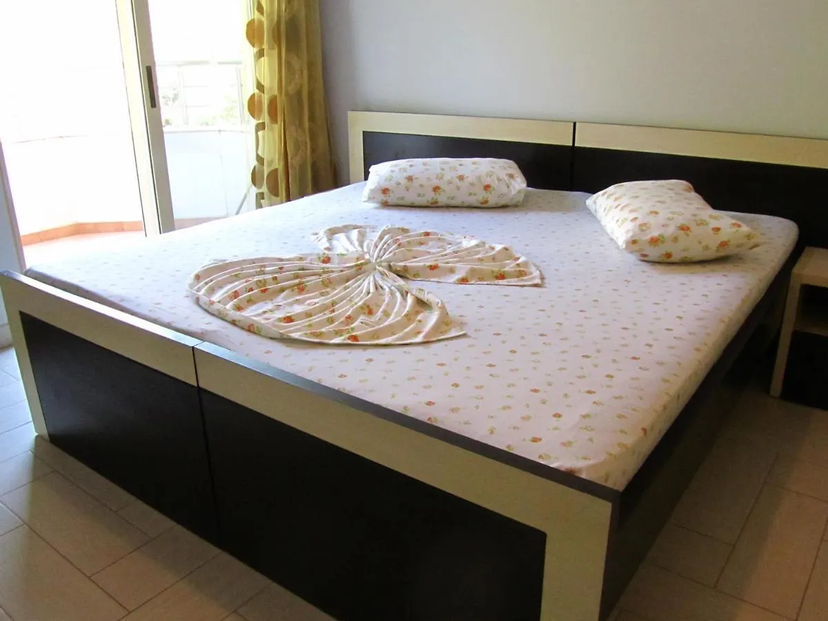 Villa Nuredinaj Vlore Apartment
