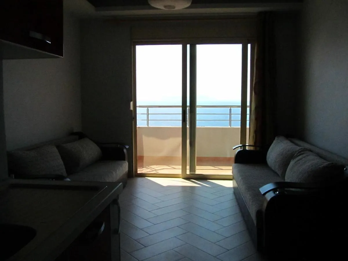 Villa Nuredinaj Vlore Apartment